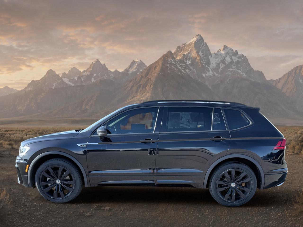 2021 Volkswagen Tiguan SE R-Line Black