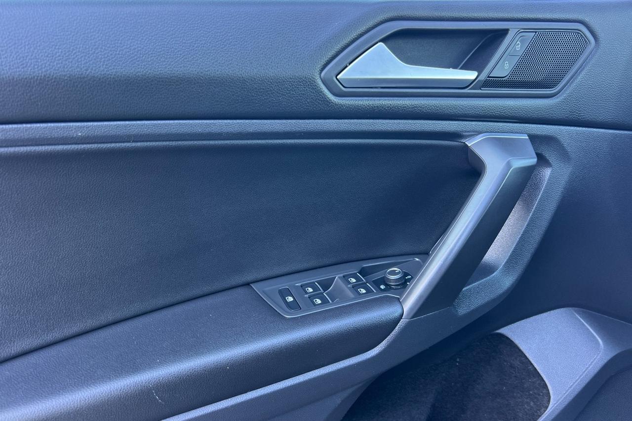 2021 Volkswagen Tiguan SE R-Line Black Roseville CA