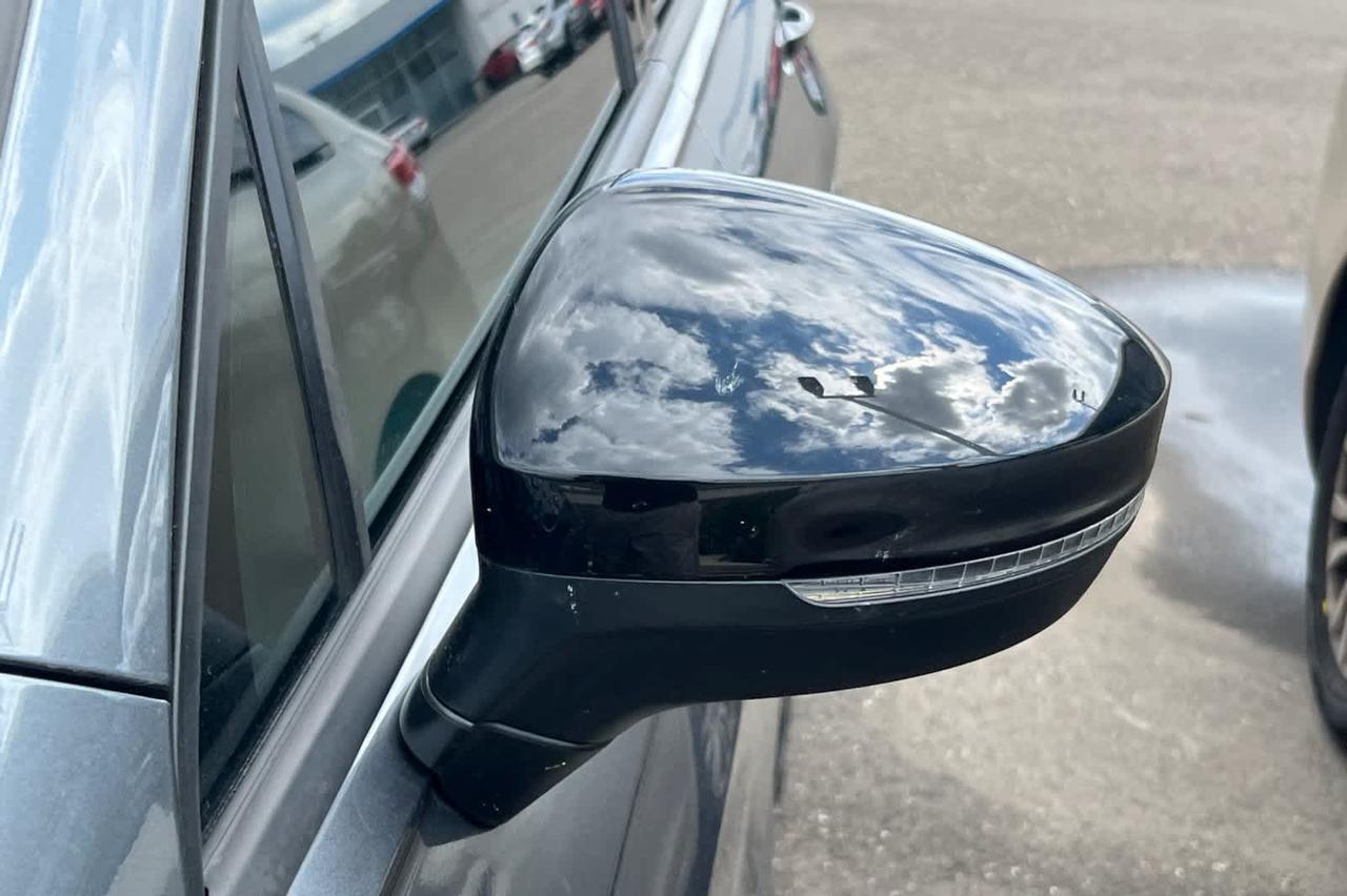 2021 Volkswagen Tiguan SE R-Line Black Roseville CA