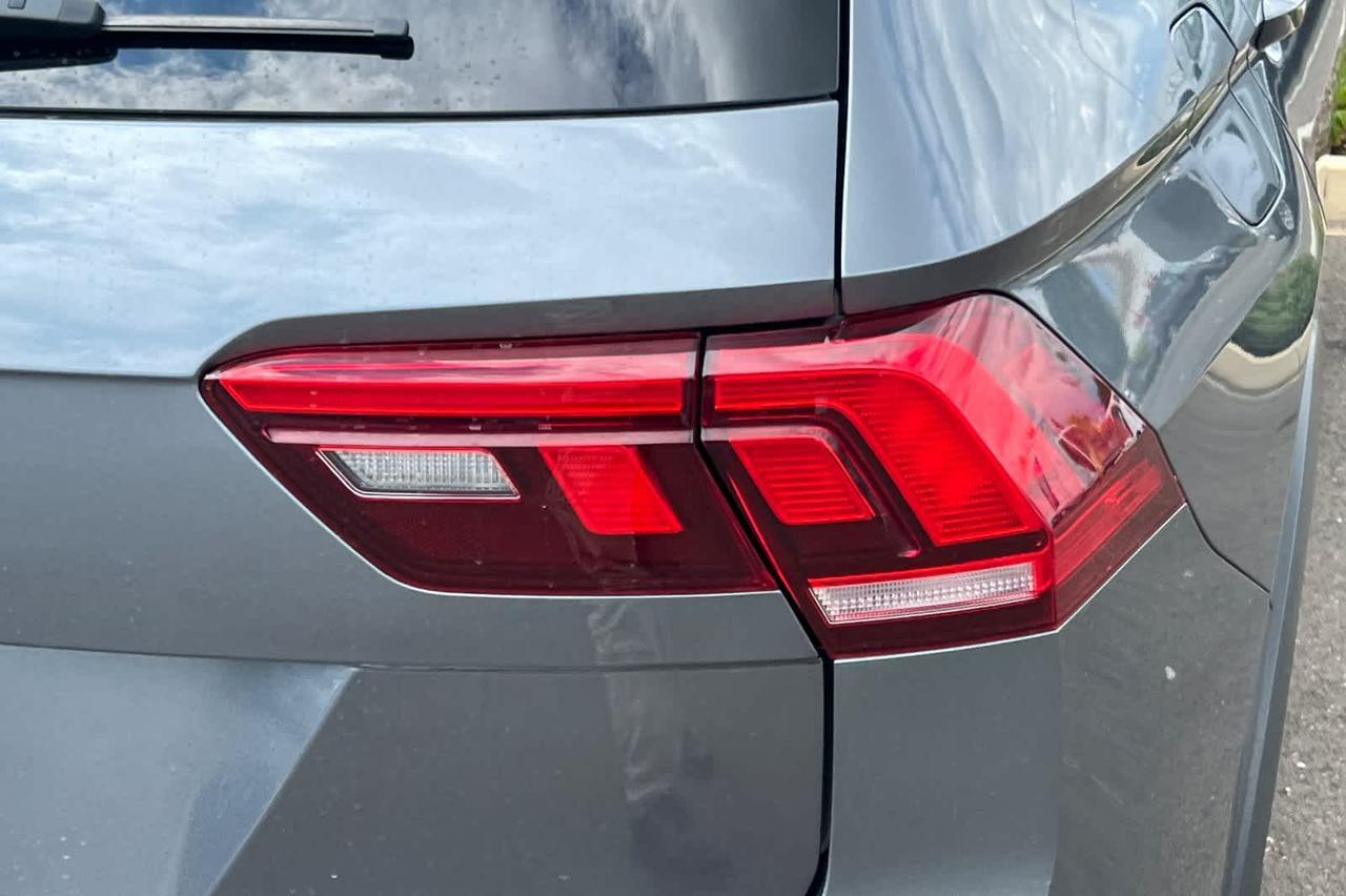 2021 Volkswagen Tiguan SE R-Line Black Roseville CA