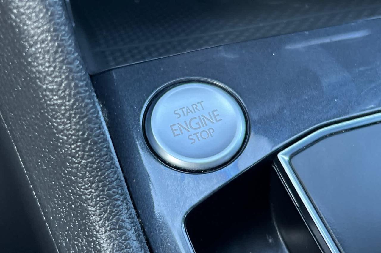 2021 Volkswagen Tiguan SE R-Line Black Roseville CA