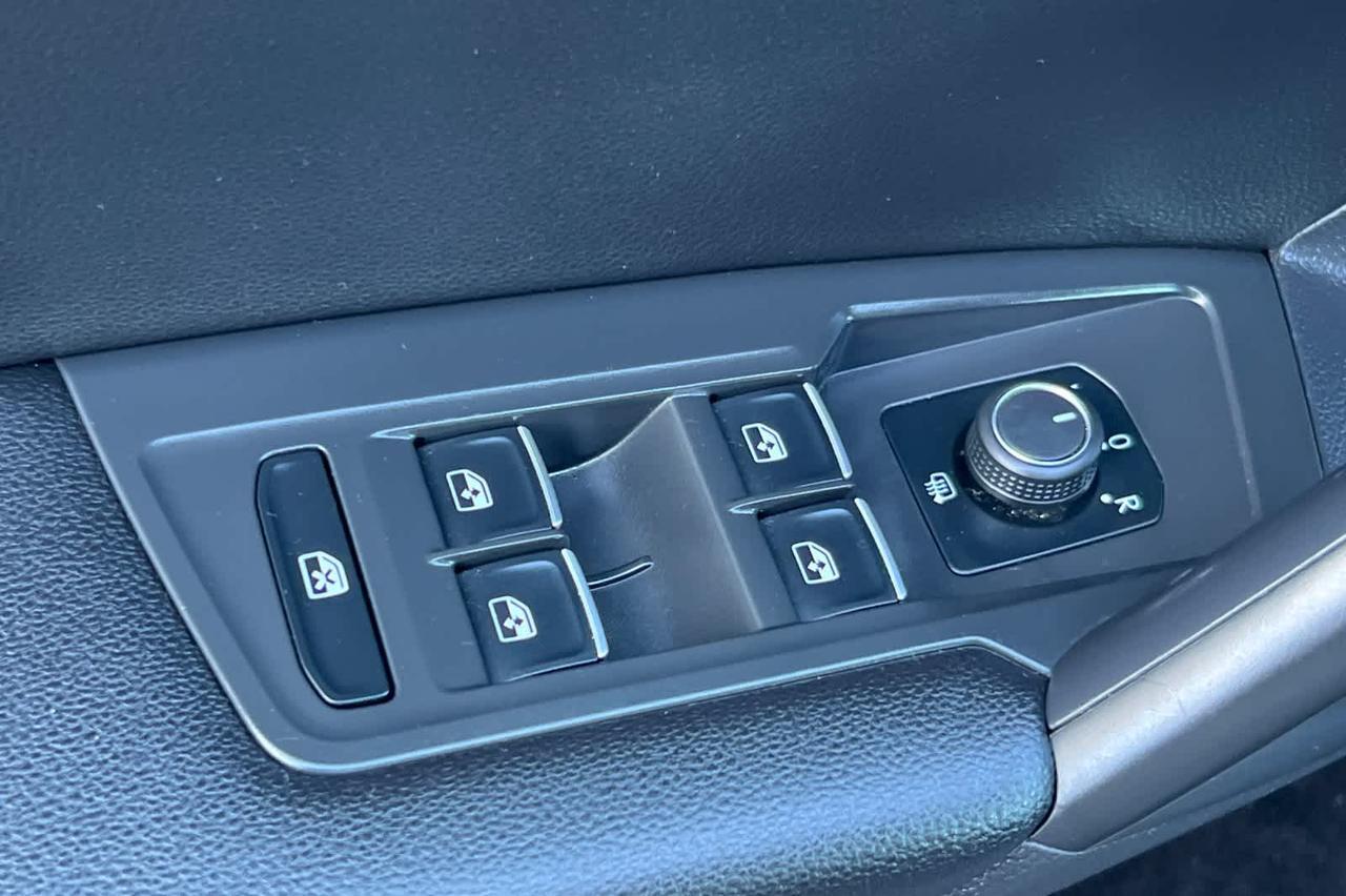 2021 Volkswagen Tiguan SE R-Line Black Roseville CA