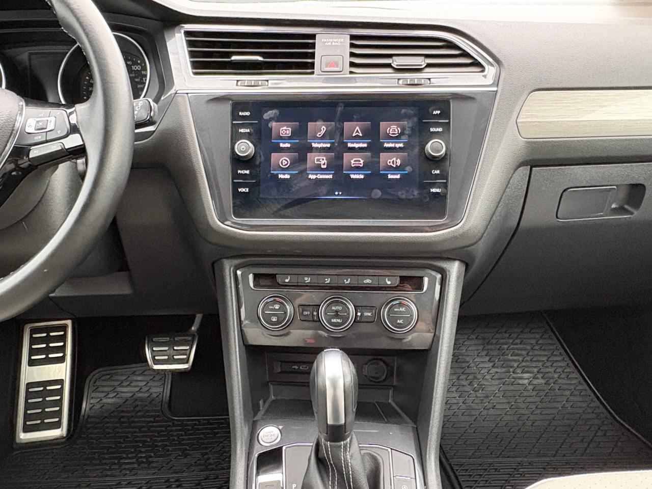 2021 Volkswagen Tiguan SE R-Line Black, SELECT DRIVE MODE, PANORAMIC MOONROOF, WIFI CONNECT, APPLE CARPLAY/ANDROID AUTO, FORWARD COLLISION ALERT, BLIND SPOT ALERT, AUTO START/STOP, HEATED STEERING WHEEL & SEATS, 360 PARKING SENSORS, 1 OWNER, CLEAN CARFAX, TAKE THIS TIGUAN Virginia Beach VA