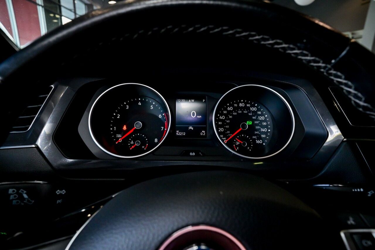2021 Volkswagen Tiguan SE R-Line Black photo 31