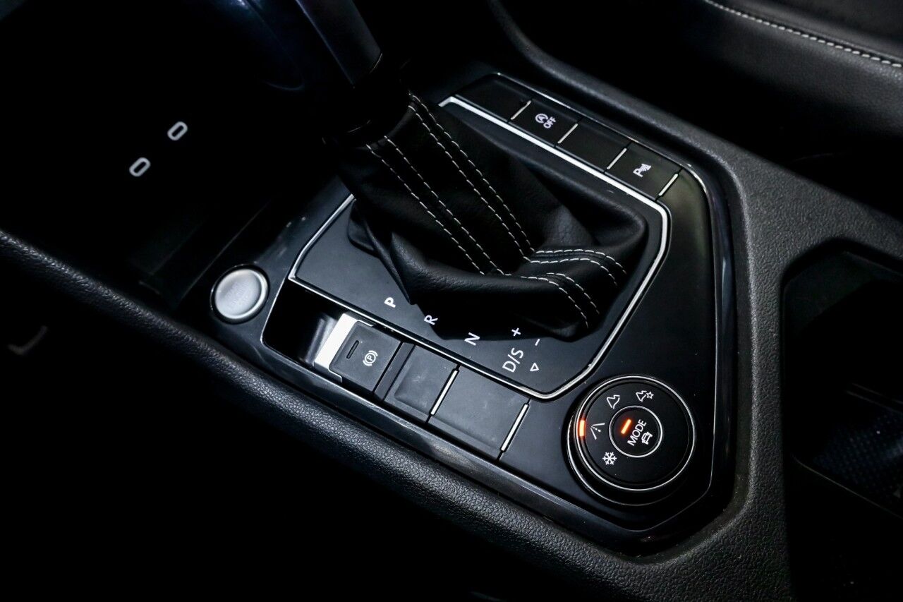 2021 Volkswagen Tiguan SE R-Line Black photo 34