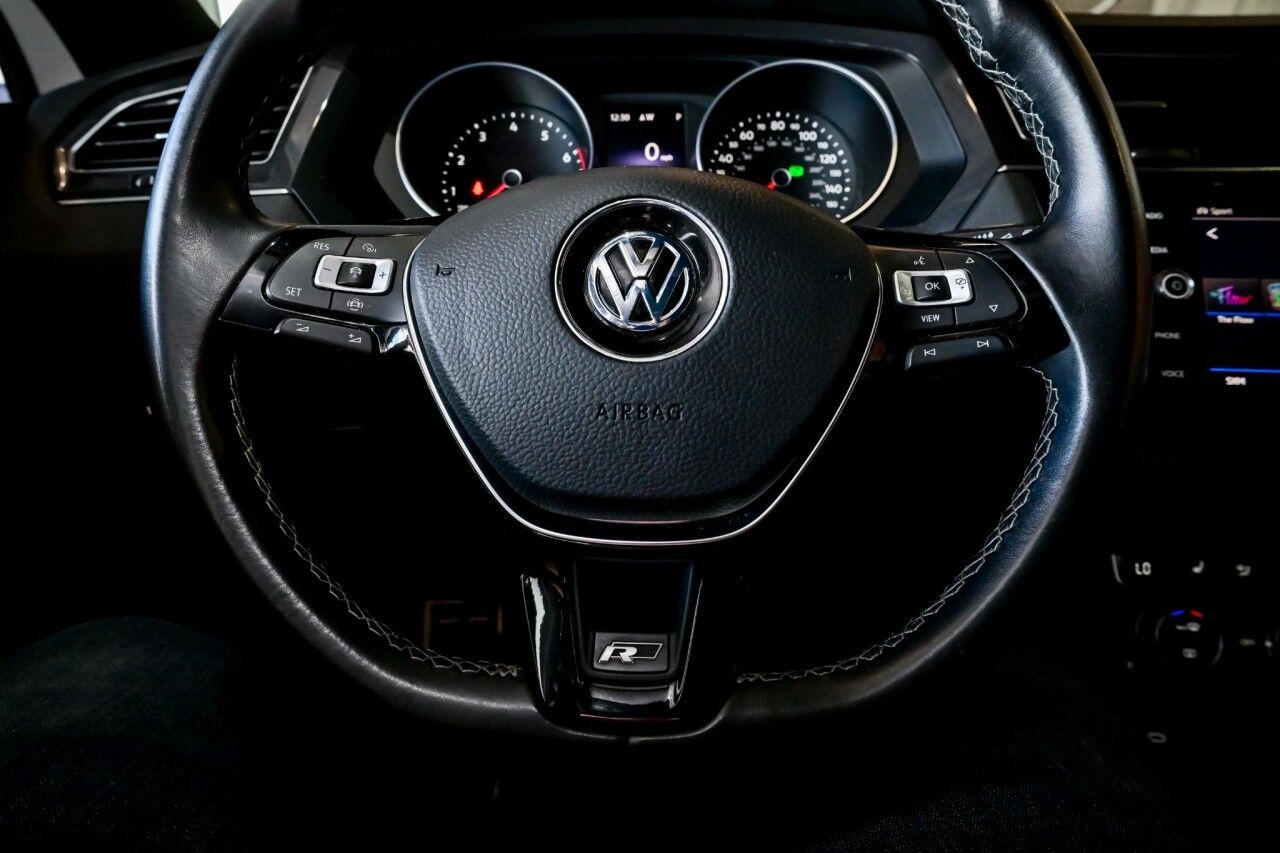 2021 Volkswagen Tiguan SE R-Line Black photo 32