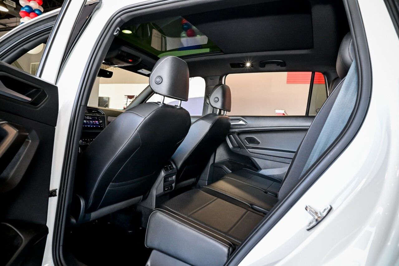 2021 Volkswagen Tiguan SE R-Line Black photo 19