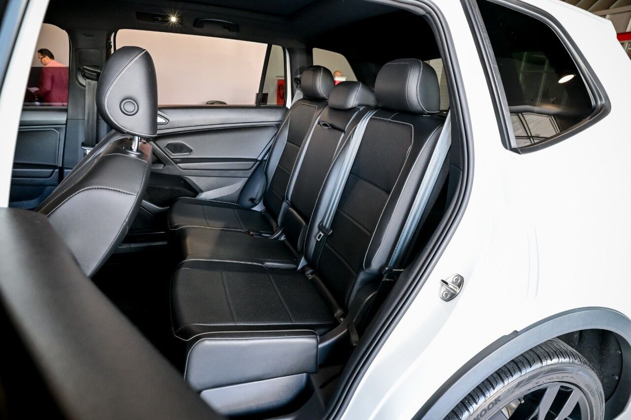 2021 Volkswagen Tiguan SE R-Line Black photo 20