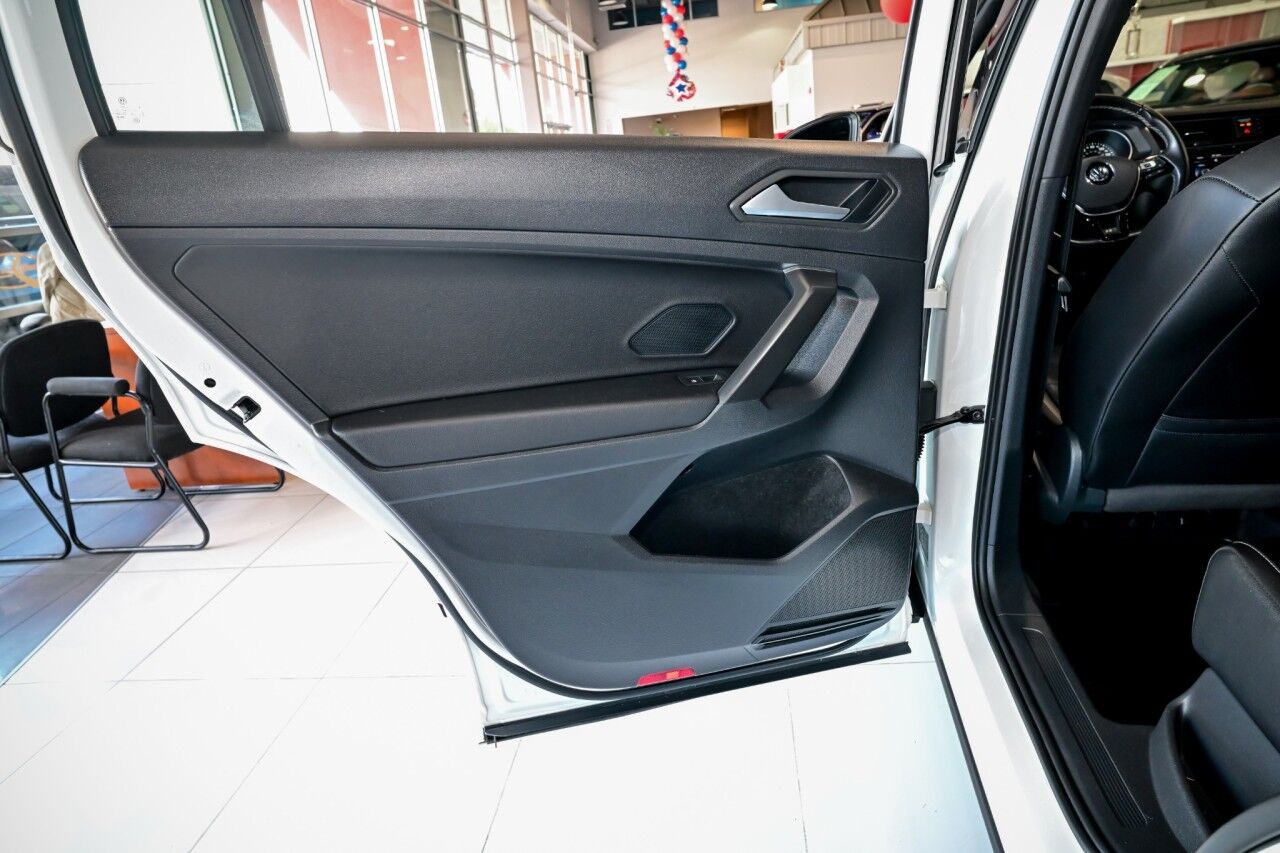2021 Volkswagen Tiguan SE R-Line Black photo 21