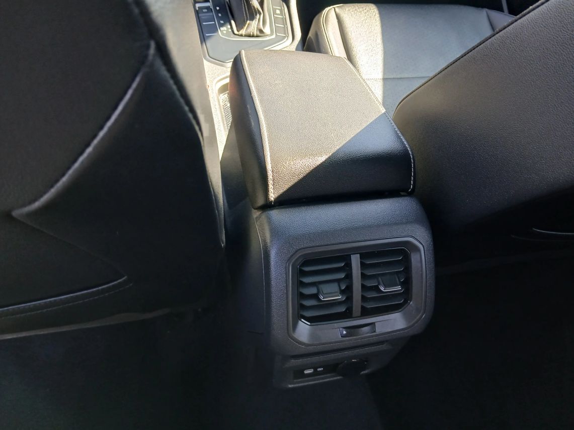 2021 Volkswagen Tiguan SE Sport Utility 4D Maitland FL