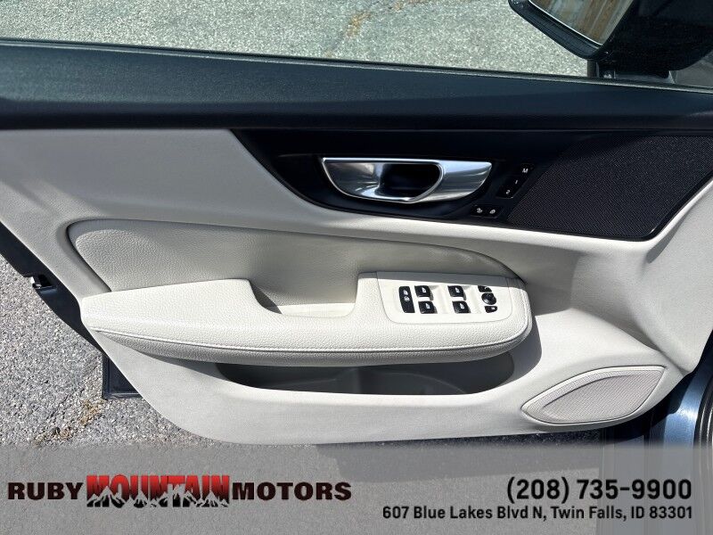 2021 Volvo S60 Momentum Twin Falls ID