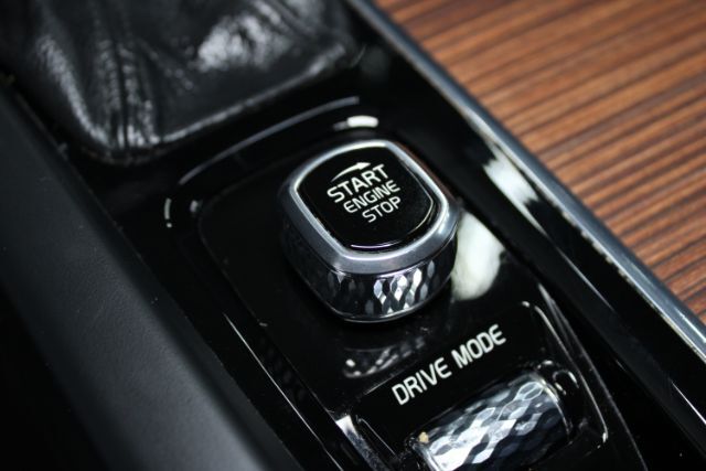 2021 Volvo S60 T5 Momentum Chantilly VA