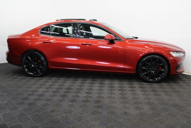 2021 Volvo S60 T5 Momentum Chantilly VA