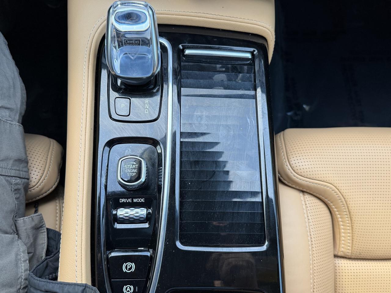 2021 Volvo S90 Recharge Plug-In Hybrid T8 Inscription Stafford VA