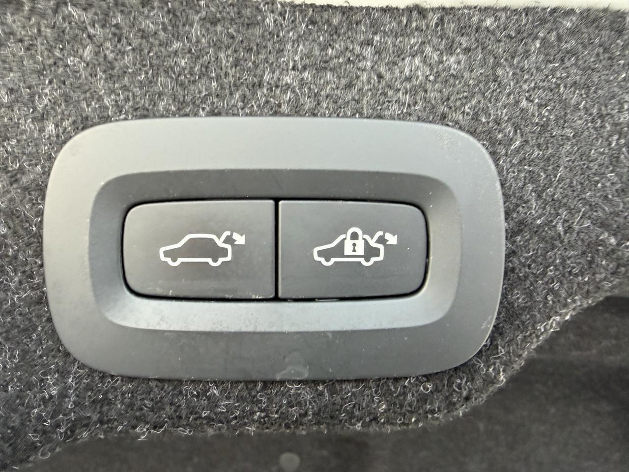 2021 Volvo S90 Recharge Plug-In Hybrid T8 Inscription Stafford VA