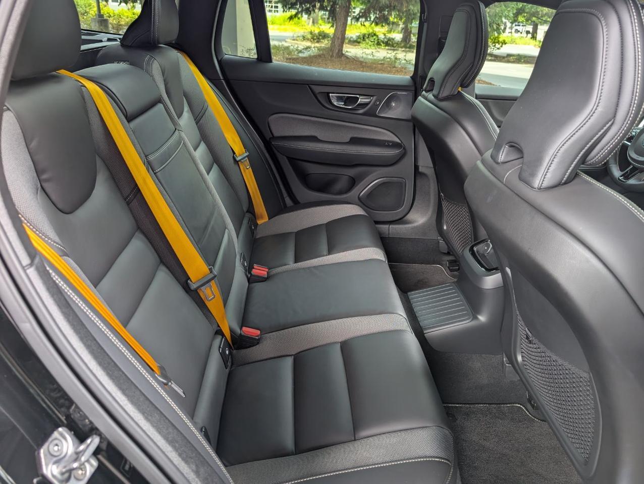 2021 Volvo V60 Recharge T8 AWD Polestar Edition w/Bowers & Wilkins, Pilot Assist, 360 Cam, 4 Heated Seats & Wheel Portland OR