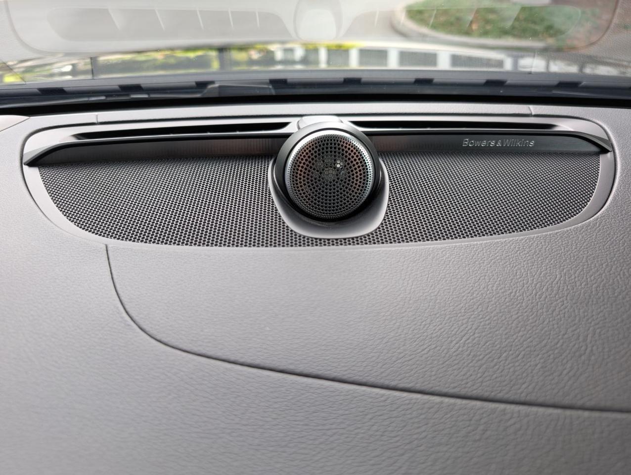 2021 Volvo V60 Recharge T8 AWD Polestar Edition w/Bowers & Wilkins, Pilot Assist, 360 Cam, 4 Heated Seats & Wheel Portland OR
