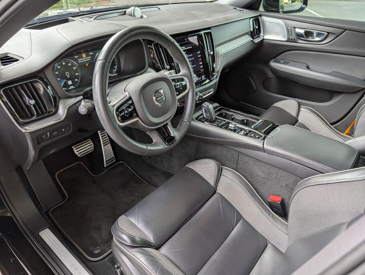 2021 Volvo V60 Recharge T8 AWD Polestar Edition w/Bowers & Wilkins, Pilot Assist, 360 Cam, 4 Heated Seats & Wheel Portland OR