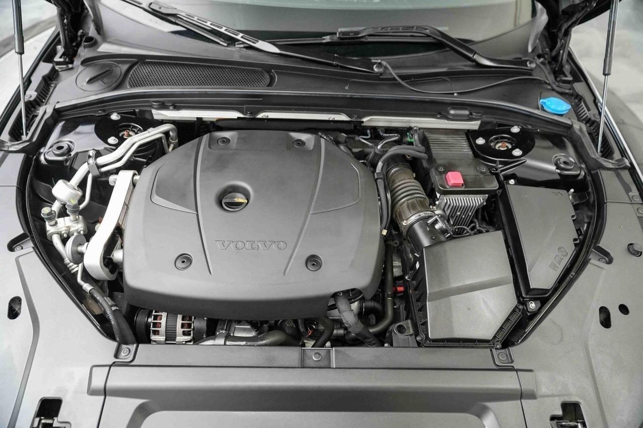 2021 Volvo V90 Inscription Newport Beach CA