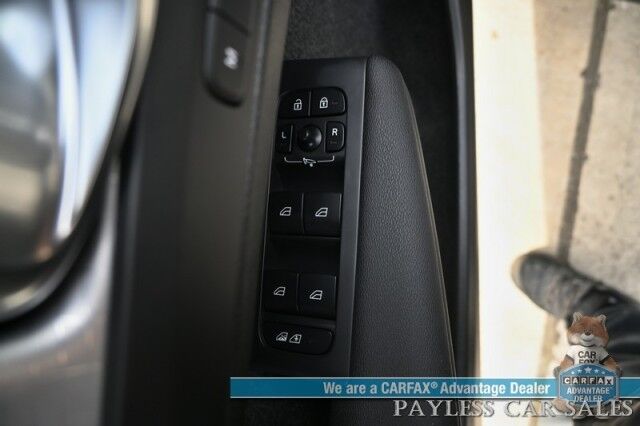 2021 Volvo XC40 Momentum Anchorage AK