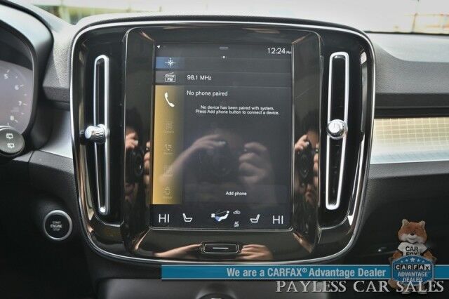 2021 Volvo XC40 Momentum Anchorage AK