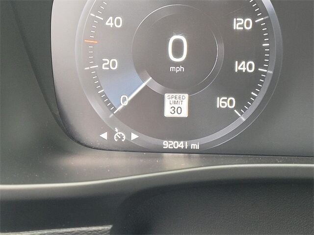 2021 Volvo XC40 Momentum Roseville CA