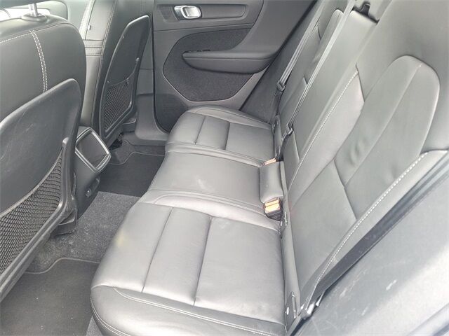 2021 Volvo XC40 Momentum Roseville CA