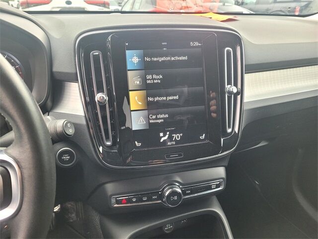 2021 Volvo XC40 Momentum Roseville CA