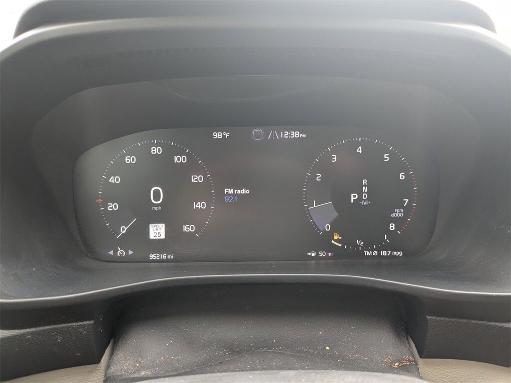 2021 Volvo XC40 Momentum Saint Augustine FL