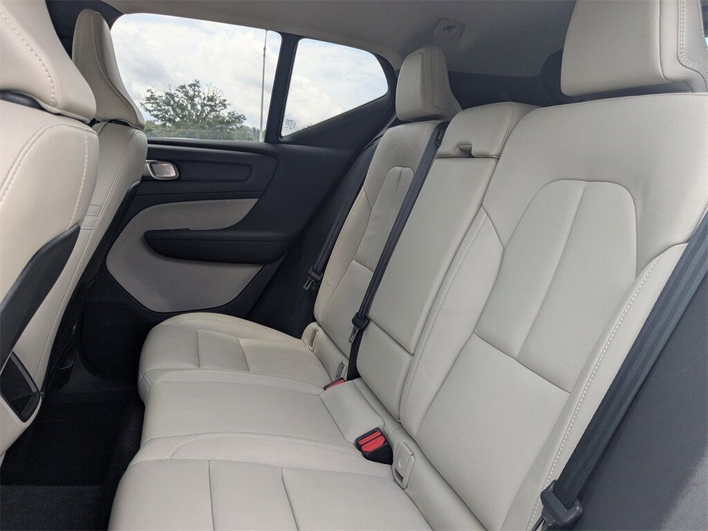2021 Volvo XC40 Momentum Saint Augustine FL