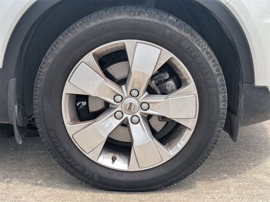 2021 Volvo XC40 Momentum Saint Augustine FL