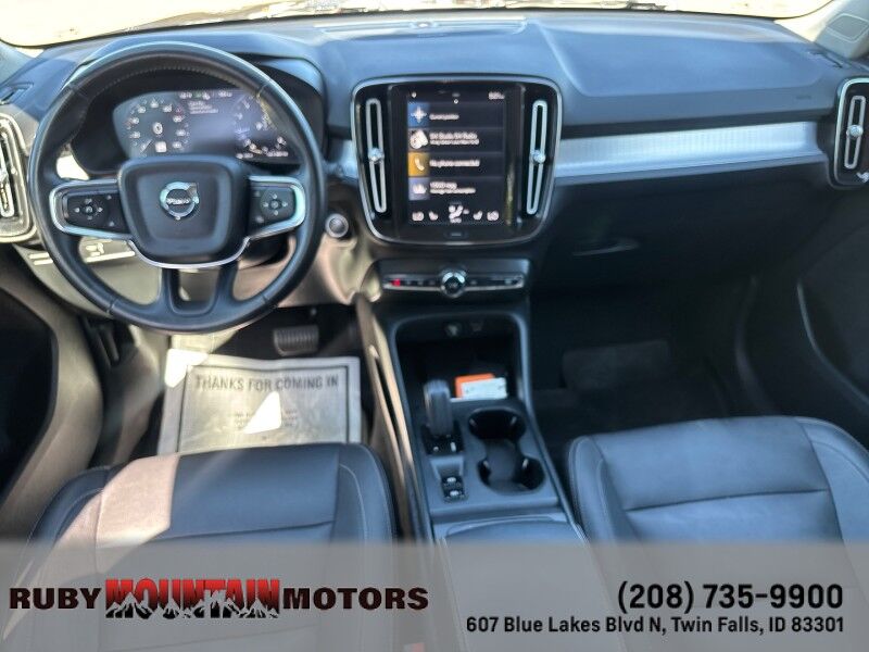 2021 Volvo XC40 Momentum Twin Falls ID