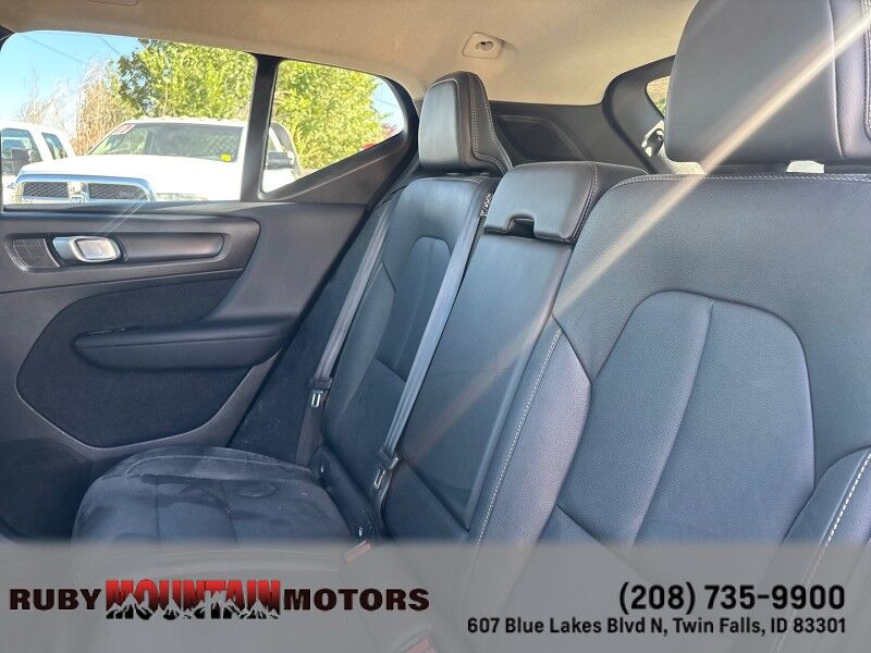2021 Volvo XC40 Momentum Twin Falls ID