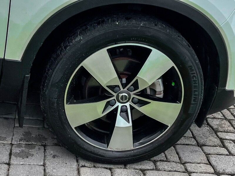 2021 Volvo XC40 Momentum Wilmington NC