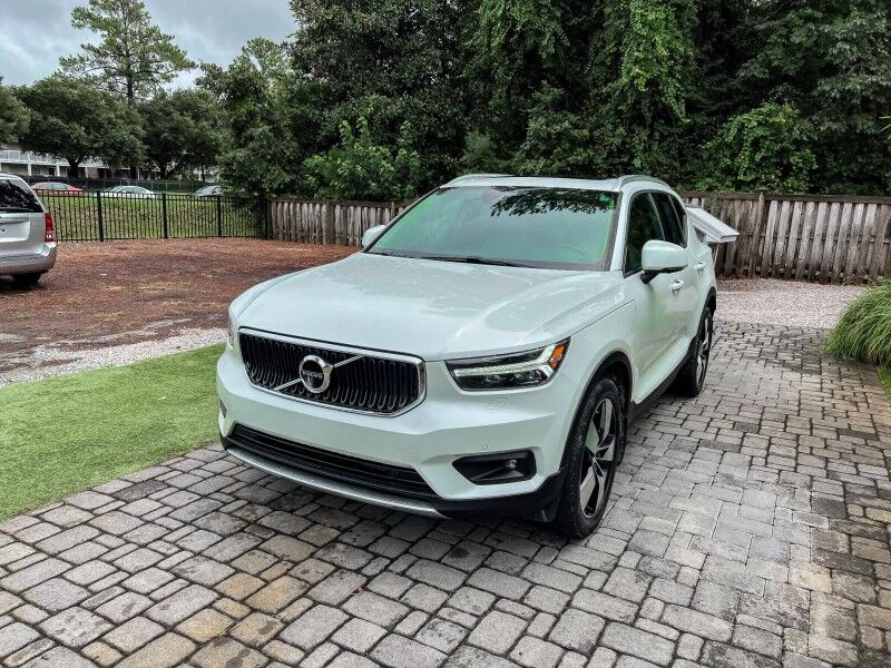 2021 Volvo XC40 Momentum Wilmington NC
