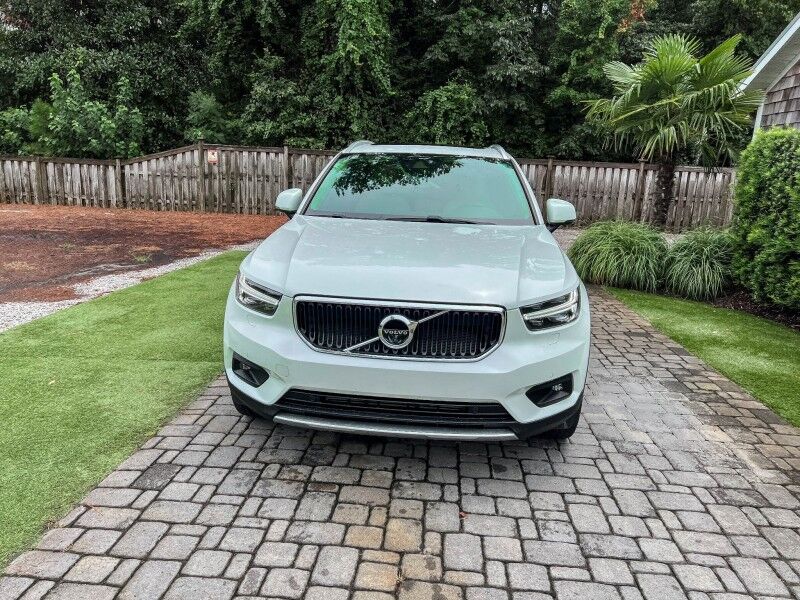 2021 Volvo XC40 Momentum Wilmington NC