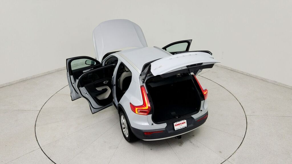 2021 Volvo XC40 Momentum Laurel MD