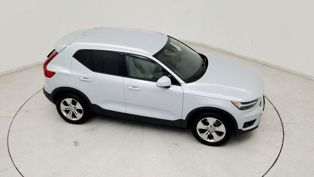 2021 Volvo XC40 Momentum Laurel MD