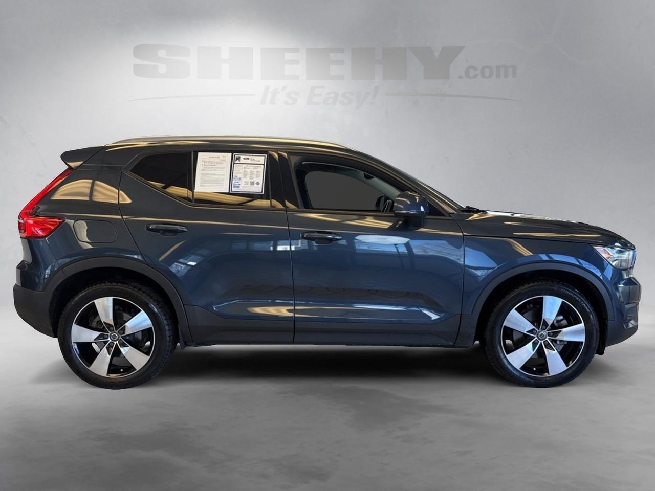 2021 Volvo XC40 Momentum Richmond VA