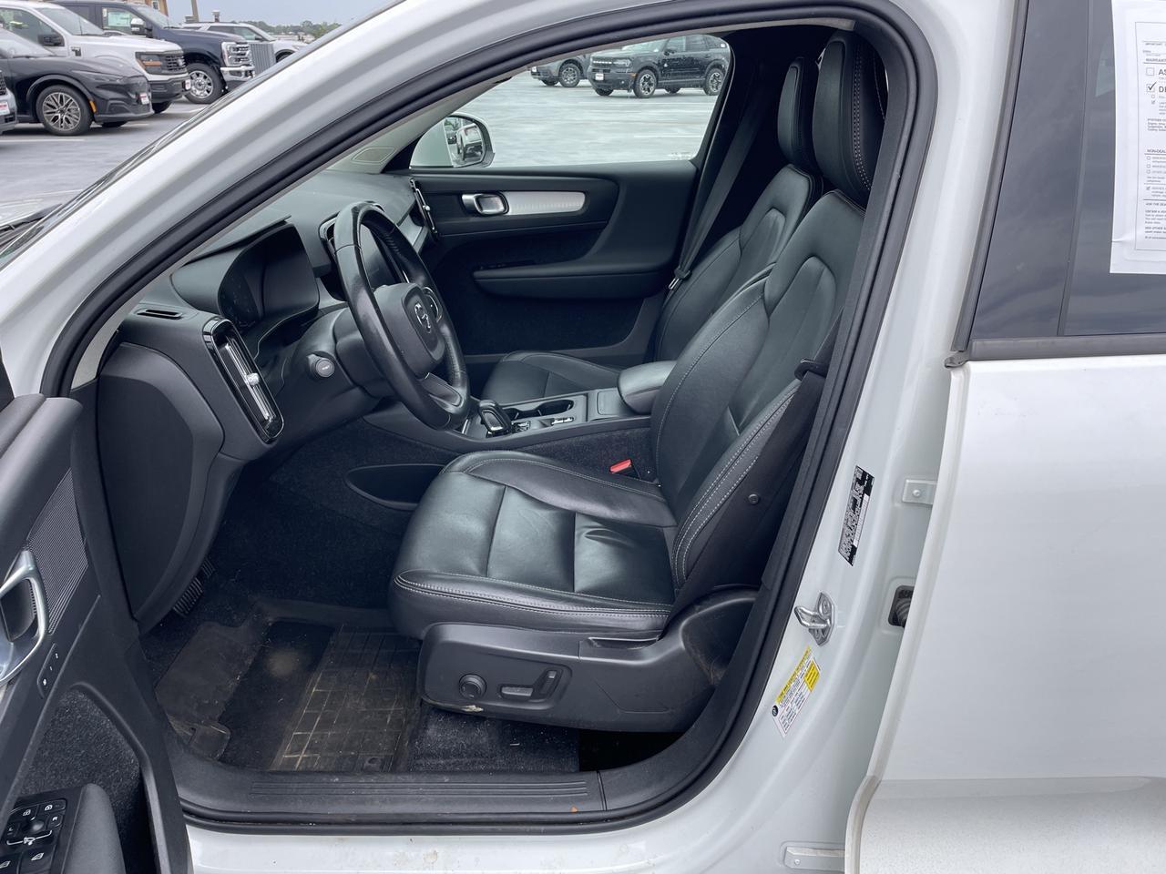 2021 Volvo XC40 Momentum Springfield VA