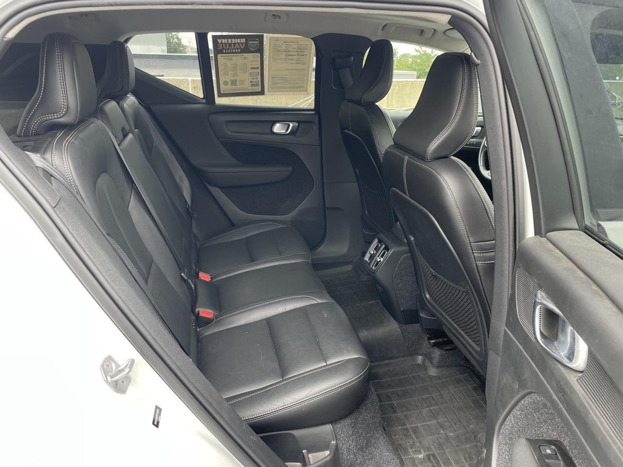 2021 Volvo XC40 Momentum Springfield VA