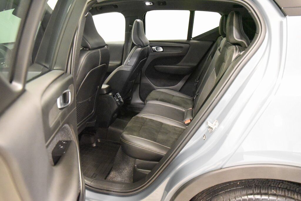 2021 Volvo XC40 R-Design Akron OH