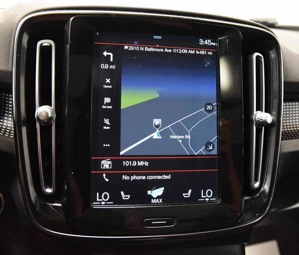 2021 Volvo XC40 R-Design Akron OH