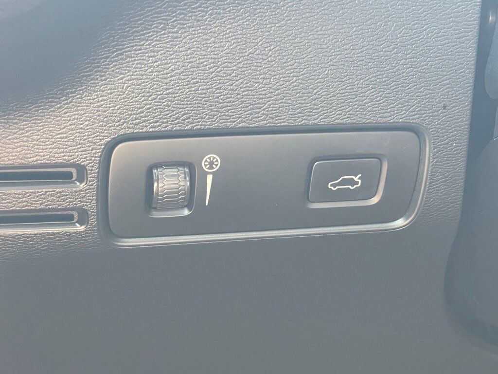 2021 Volvo XC40 R-Design Oak Ridge TN