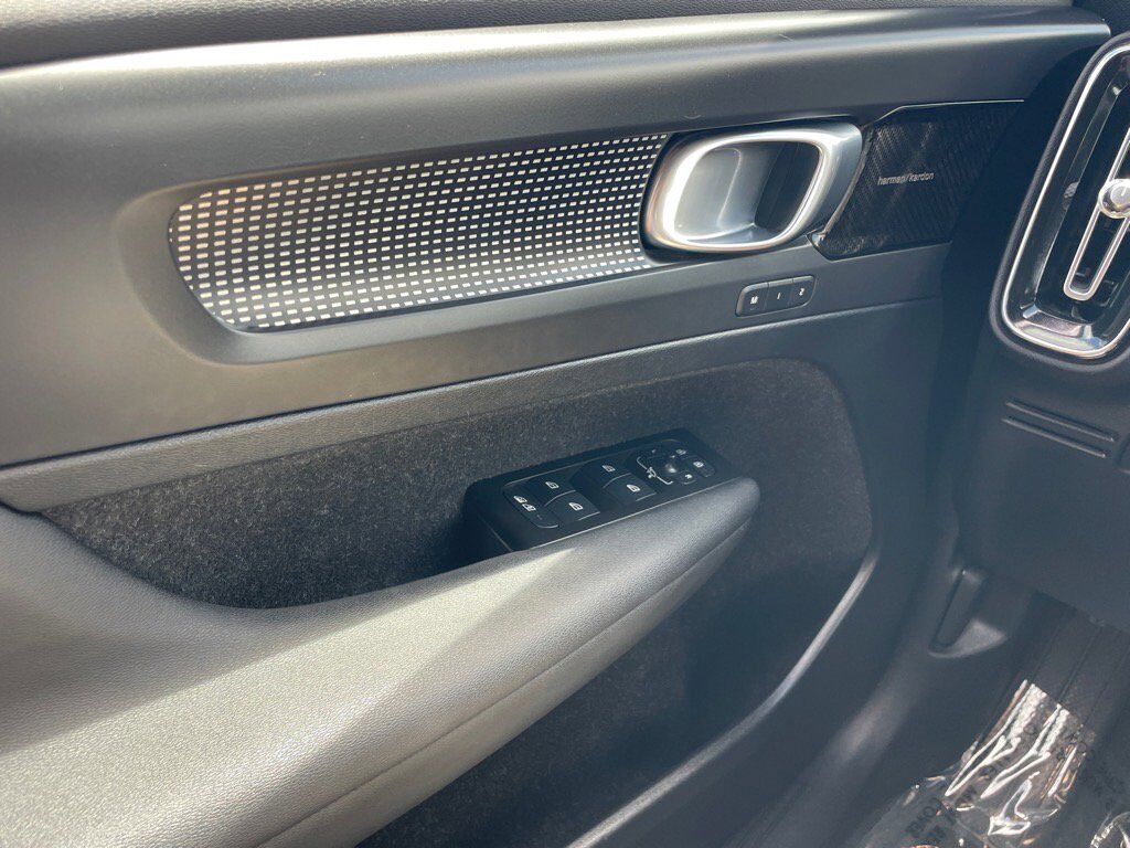2021 Volvo XC40 R-Design Oak Ridge TN