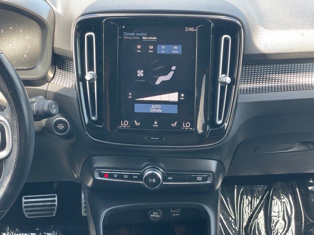 2021 Volvo XC40 R-Design Oak Ridge TN