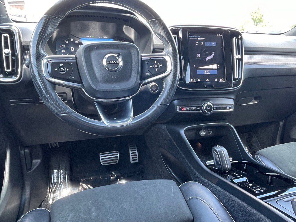 2021 Volvo XC40 R-Design Oak Ridge TN