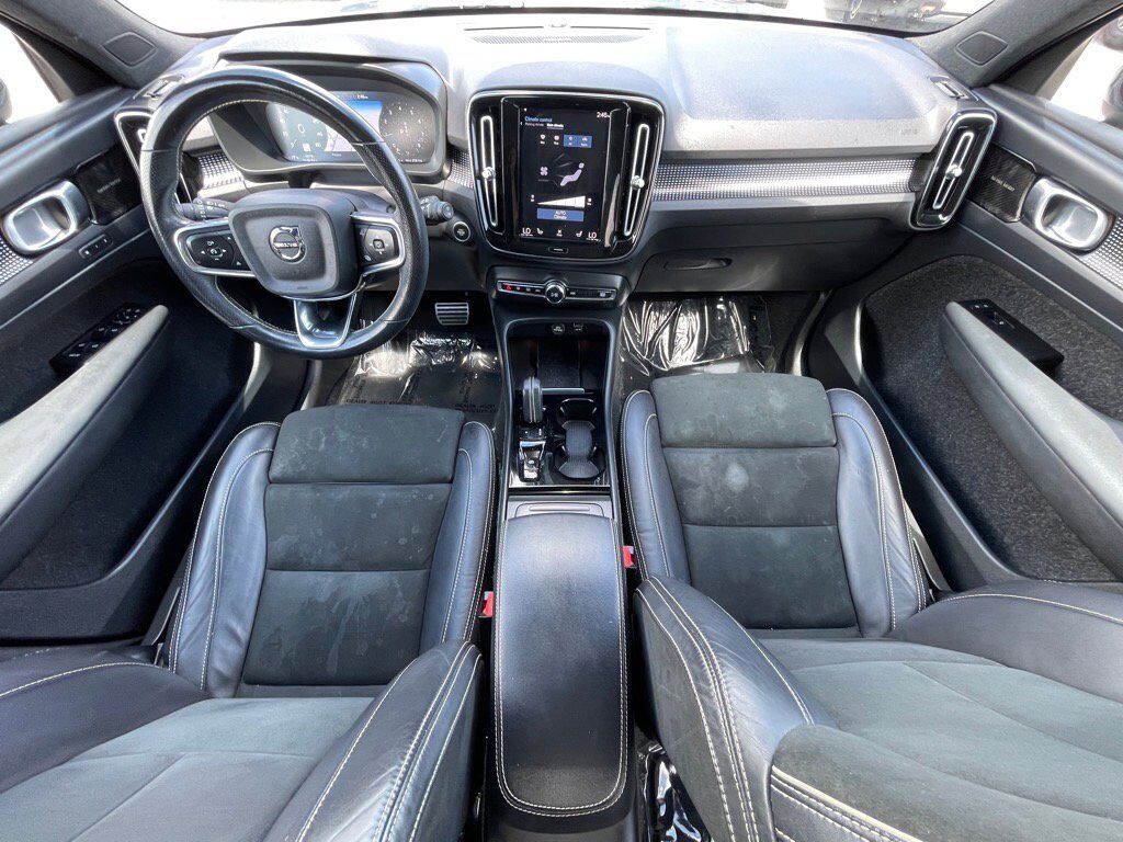 2021 Volvo XC40 R-Design Oak Ridge TN