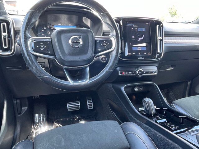2021 Volvo XC40 R-Design Oak Ridge TN