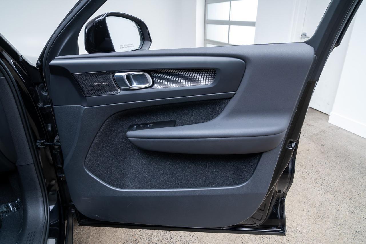 2021 Volvo XC40 R-Design Polestar Advanced Pkg 1 Owner Portland OR
